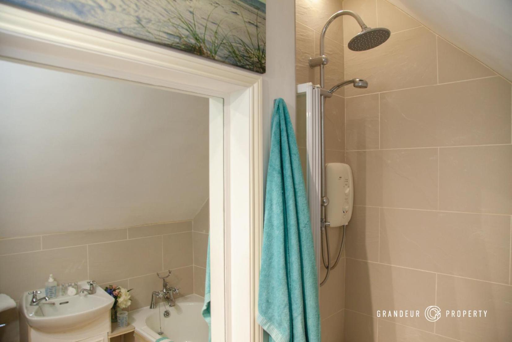 Sky View Suite By Grandeur Property Bournemouth Bagian luar foto