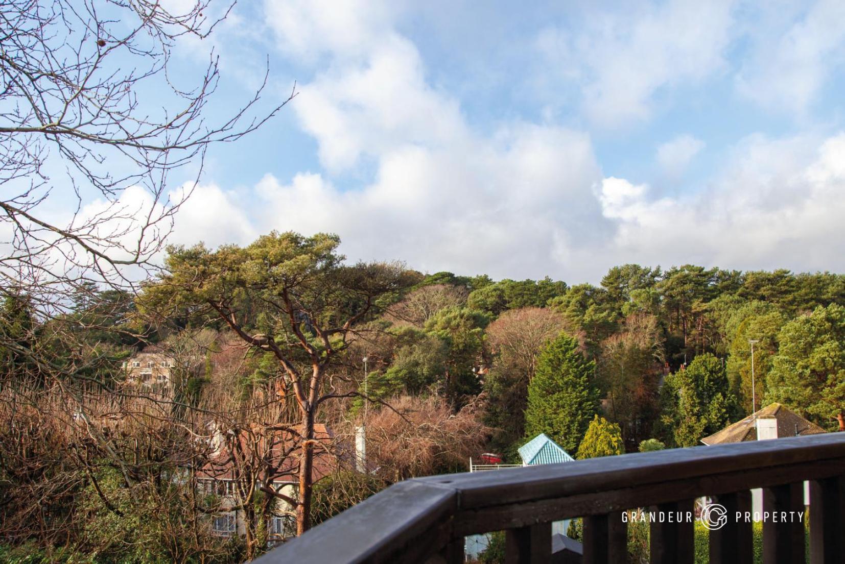Sky View Suite By Grandeur Property Bournemouth Bagian luar foto